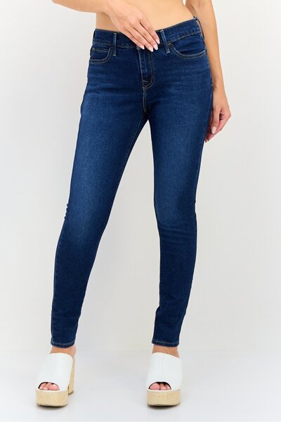 Levi's بنطلون جينز نسائي ضيق قابل للتمدد، أزرق داكن