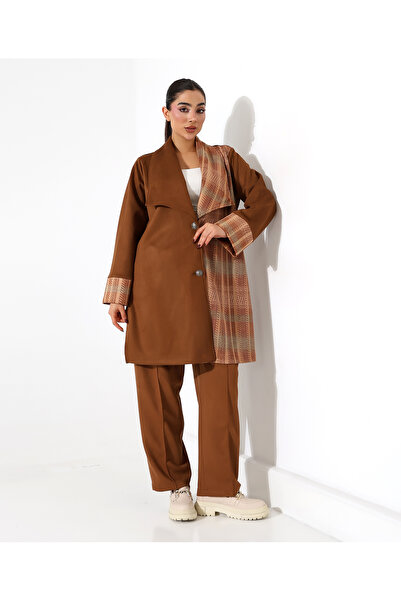 Fi'l Arz Fashion Dual team