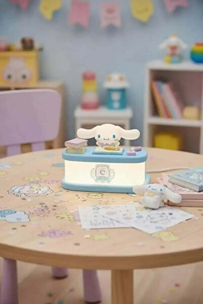 SANRIO Lisanslı Dekoratif Masa Lambası (Cinnamoroll)