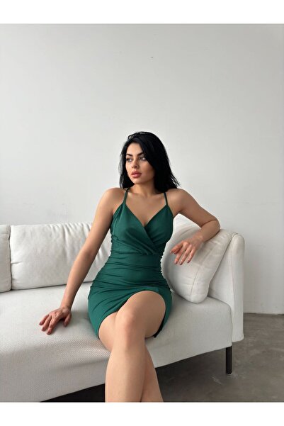 rengamoda Γυναικείο Μίνι κρεπ υφασμάτινο φόρεμα με λουράκι με λεπτομέρεια στα...