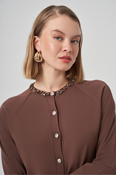Nuss 300t Mercerized Tunic with Stone Embroidery on the Collar, Brown