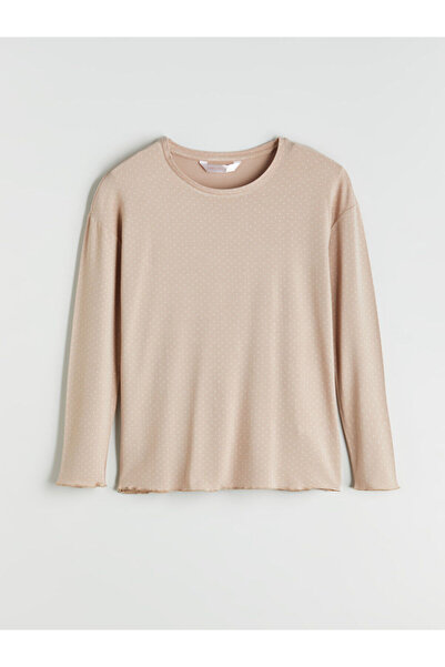 LC Waikiki Vizyon Yeni Sezon Bisiklet Yaka Puantiyeli Kadın Pijama Üstü