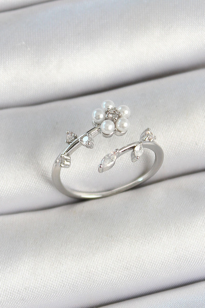 Mustran خاتم نسائي من النحاس الأصفر مزين بحجر الزركون وحجر الزهرة ذو اللون الفضي وقابل للتعديل