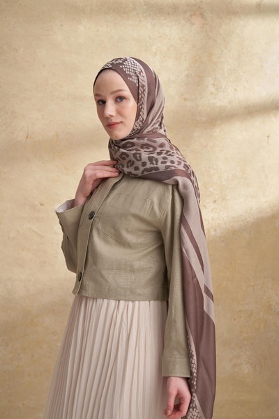 ARMANDA Fiori Jakar Leopar Mix Pattern Shawl - Dark Vison