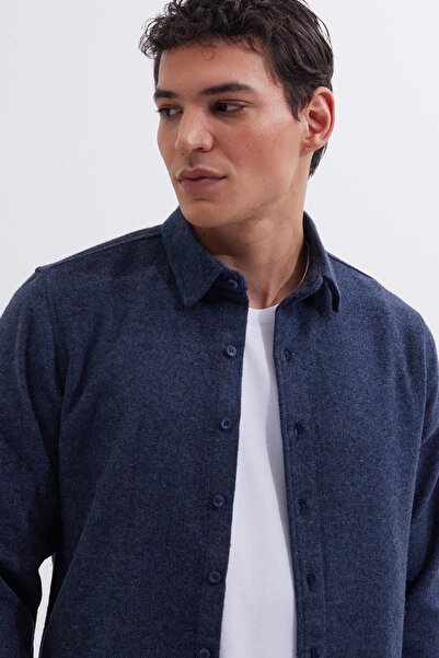 Tudors Erkek Slim Fit Dar Kesim Uzun Kollu Düz Kışlık Oduncu Lacivert Gömlek