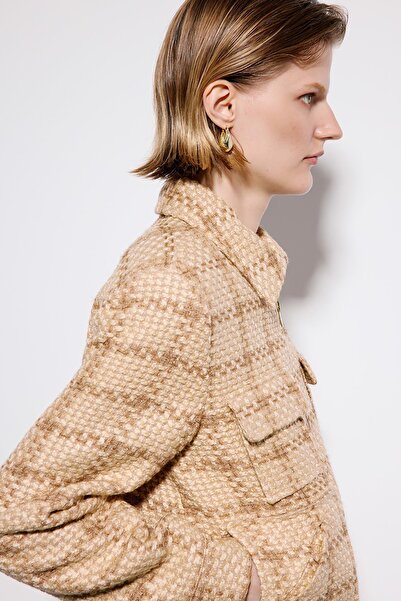 rue Camel Tweed Jacket with Snap Pocket Detail