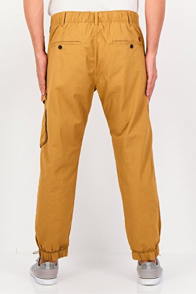 Timberland Men Relaxed Fit Stretchable Jogger Pants, Turmeric