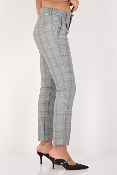 Reiko Women Cigarette Fit Plaid Dress Pants, Multicolor