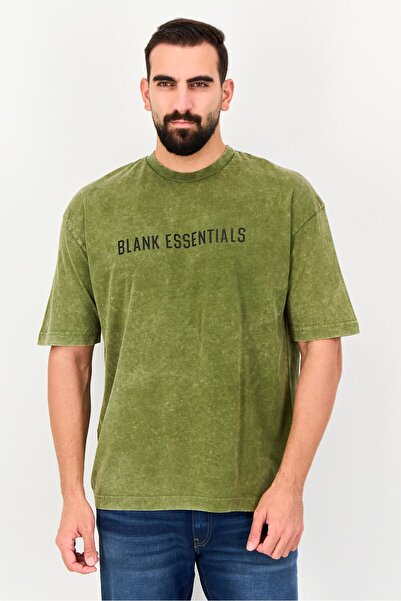 BLANK ESSENTIALS Men Crew Neck Short Sleeve Brand Logo T-Shirt, Washed Olive