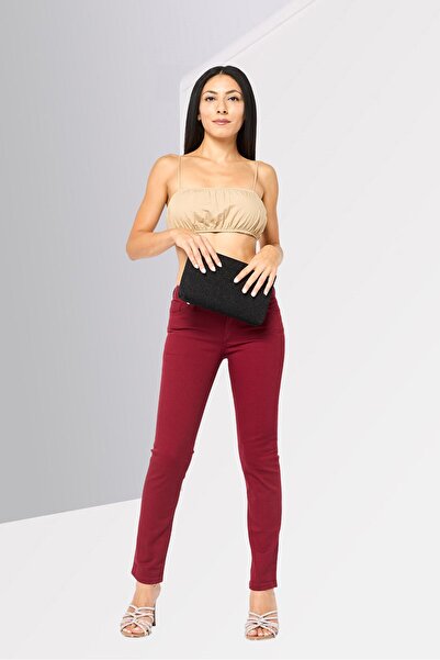 Lacoste Women Slim Fit Solid Stretchable Denim Jeans, Maroon