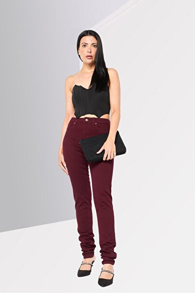 Lacoste Women Slim Fit Solid Stretchable Denim, Maroon