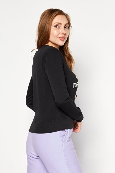 New Balance Women Sport Fit Long Sleeve Training Sweatshirt, Black