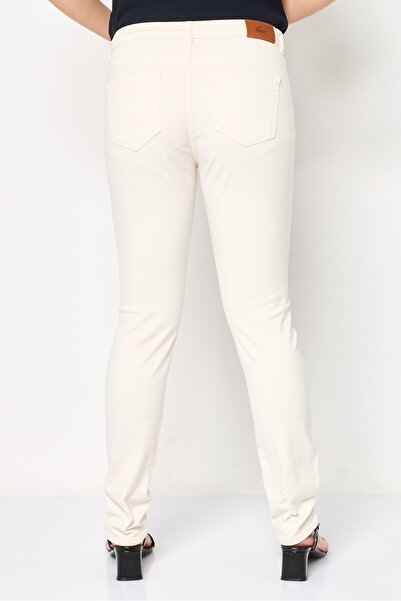 Lacoste Women Slim Leg Plain Chino Pants, Cream