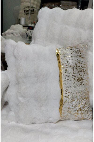 BALADI HOME pillowcase plush and velvet fabric Velvet Look square Throw Pillow Case with Gold Leather Accessories