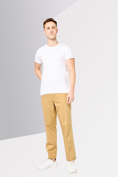 Lacoste Men Regular Fit Solid Chino Pants, Beige