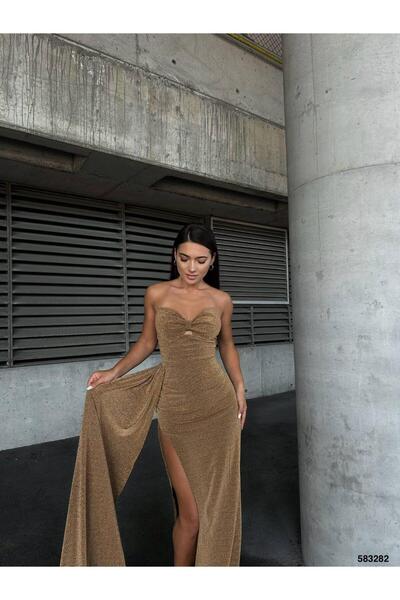 Modafeminen Βραδινό φόρεμα με λεπτομέρεια από ελαστικό ύφασμα στράπλες με πλισέ 583282 GOLD