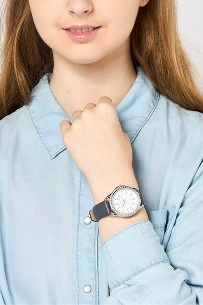 Kenneth Cole Women KCWLA2271701 Leather Analog Watch 34 mm, Dark Grey