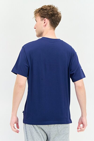 New Balance Men Sportswear Fit Short Sleeve Outdoor T-Shirt, Navy