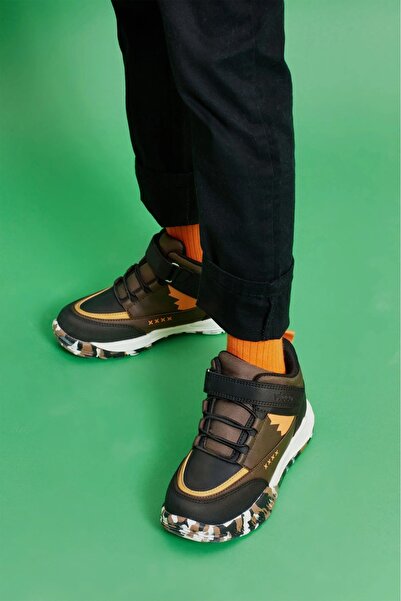 Vicco Άνετα μποτάκια Altay Orthopedic για αγόρια σε καφέ χρώμα