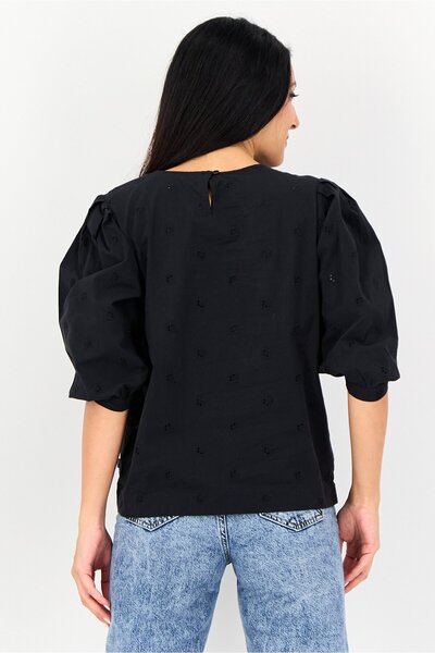 Levi's Women Round Neck Short Sleeve Textured Shirt, Black