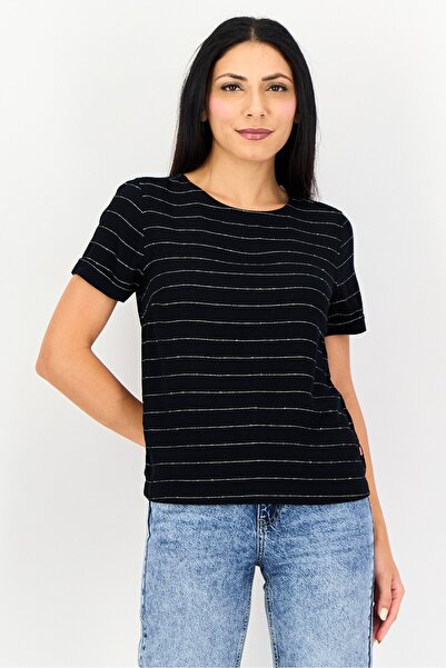 Levi's بلوزة نسائية مخططة بأكمام قصيرة ورقبة دائرية، متعددة الألوان