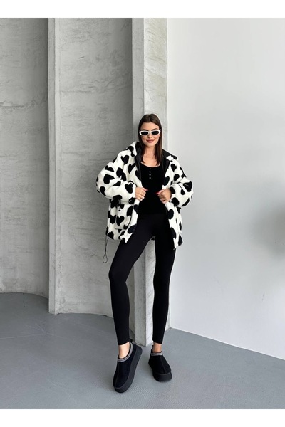 Hazinedan Kadın Kalp Desenli Kapüşonlu Fermuarlı Polar Mont