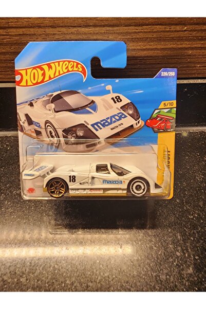 HOT WHEELS 1/64 MAZDA 787B