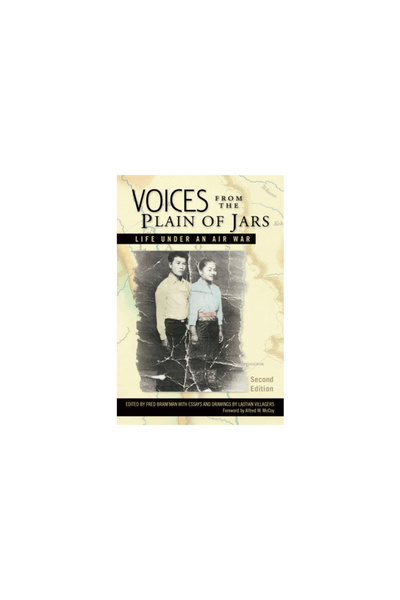 Univ Of Wisconsin Pr Voci din Câmpia Borcanelor: Viața sub un război aerian