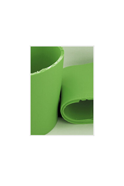 Mousse Pub Vanessa Safavi: Axilă extraterestră