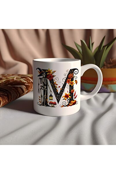Beramussa كوب مع حرف M وقبعة وهيكل عظمي وزهور - هدية خاصة للهالوين