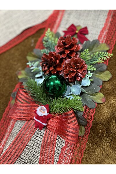 Marrone New Year's Concept Red Pine Cone Detailed Runner Door Ornament 120*20 Multi-Purpose Decor Product