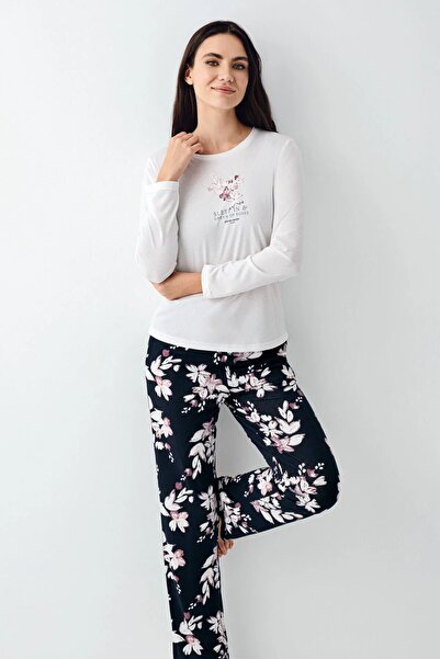 Pierre Cardin 9106 Γυναικείο σετ πιτζάμες με μακρύ μανίκι με στρογγυλή λαιμόκοψη