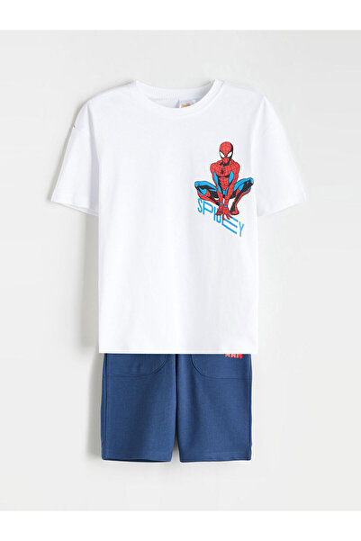 LC Waikiki تي شيرت وشورت للأولاد الصغار مطبوع عليه سبايدر مان