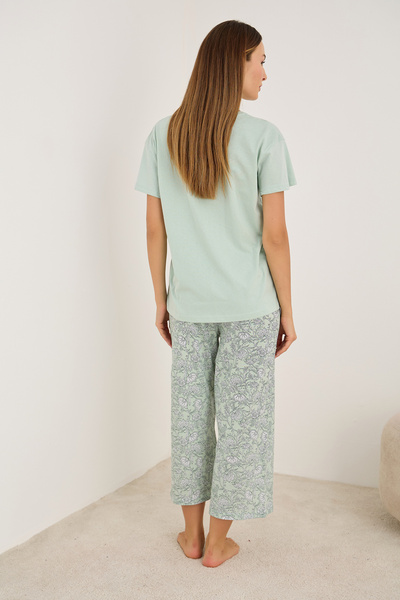 Siyah İnci Green Bottom Floral Pattern Knitted Short Sleeve Capri Suit 7902