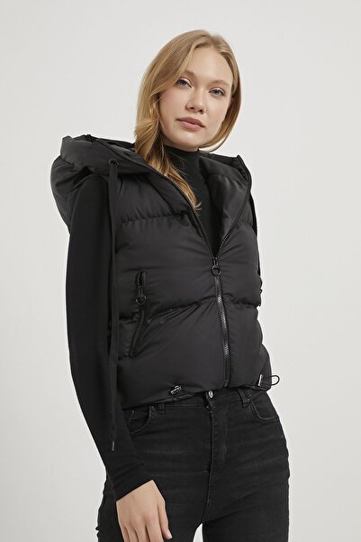 Arma Life Women's Hooded Zippered Puffer Black Inflatable Vest