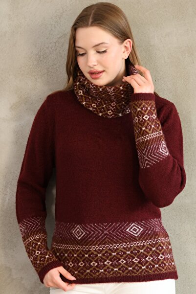 VEGENZE Women's Burgundy Ethnic Pattern Soft Knitwear Sweater and Neck Collar Set of 2
