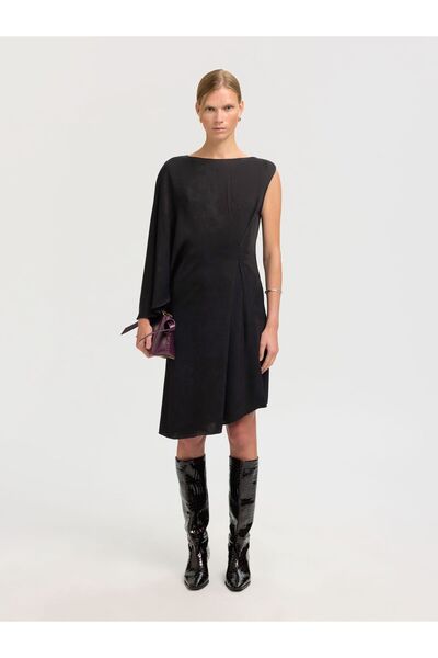 Selected Femme One-Shoulder Kleid Asymmetrisches Viskose