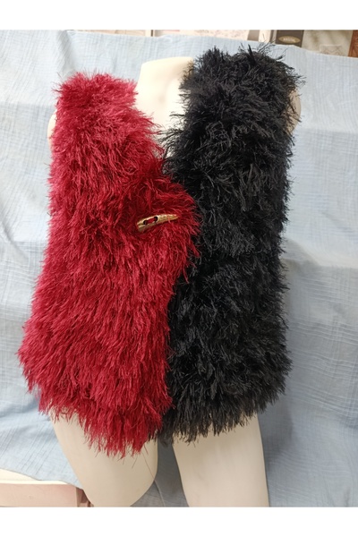 Tasarım Kişiye özel kaz tüyü örgü ipiyle elde örülmüş yelek