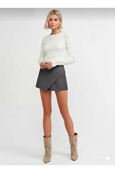 Alola Women's Sleeve Staple Detail Round Neck Basic Knitwear Sweater