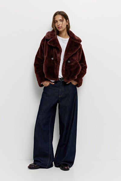 Pull & Bear Short faux fur coat