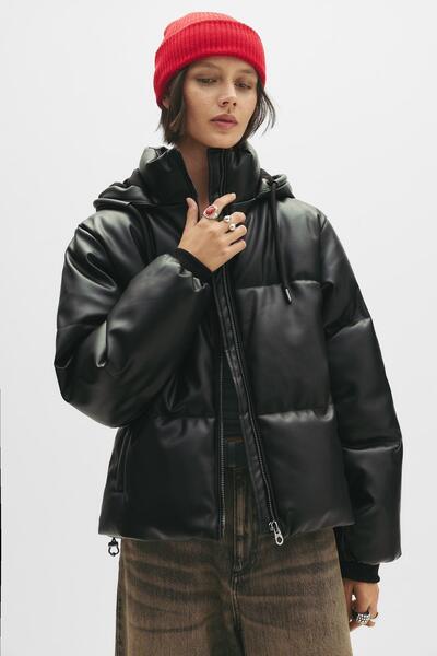 Pull & Bear Kapüşonlu kapitone ceket