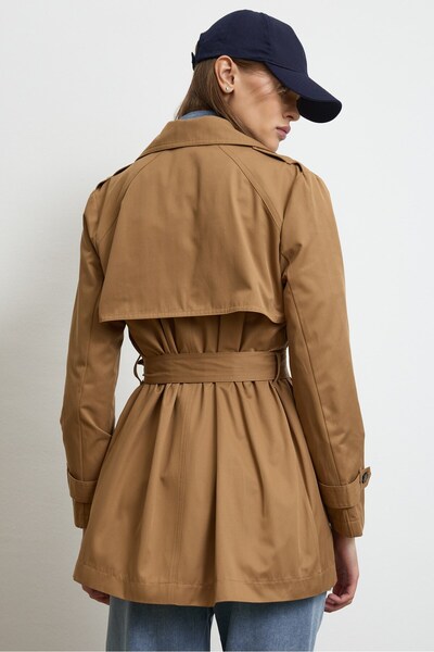 QANU Mora Kısa Trençkot Camel