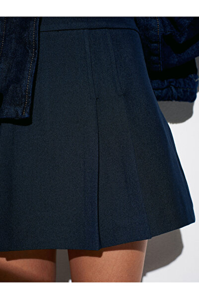 Dilvin 81066 Pileli Şortlu Etek-Lacivert
