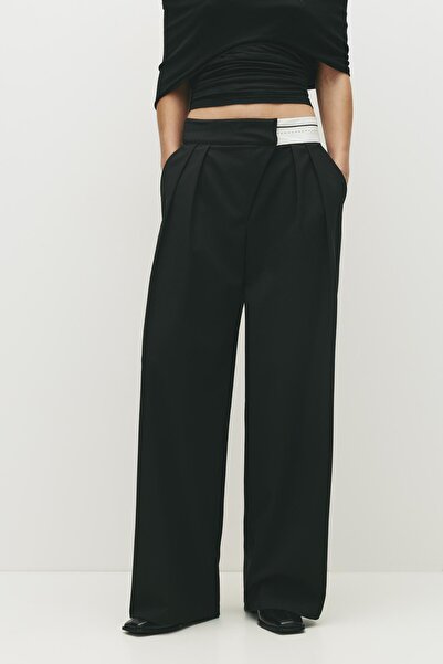 Pull & Bear Cross-over waist pants with contrast detail