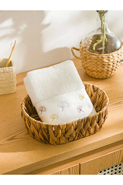 LC Waikiki Lcw Home Ecru Floral Embroidered Face Towel 50X80 cm