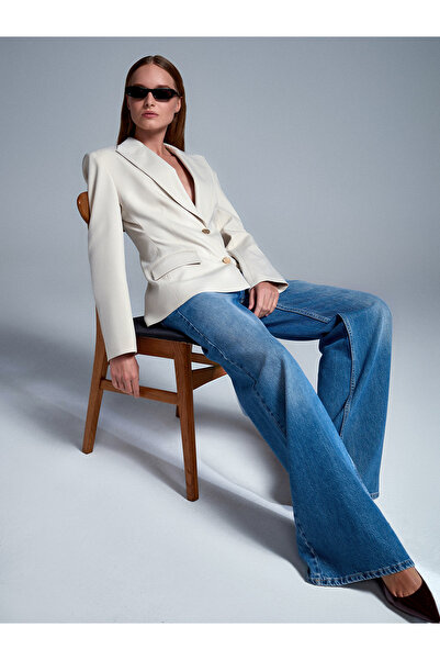 Dilvin 60774 Fitted Cut Padded Blazer-Ecru