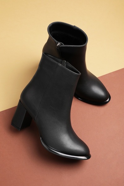 Gondol Kadın Klasik Topuklu Ofis Botu mad.1350 Siyah