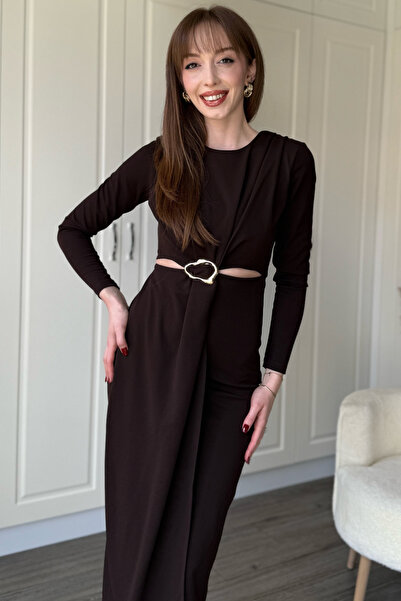 Dilay Gökoğlu Butik Μίντι καφέ φόρεμα με μακρυμάνικο λεπτομέρεια στη μέση