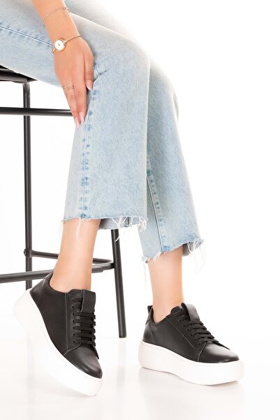 Gondol Hakiki Deri Anatomik Taban Spor Ayakkabı Alessandora Siyah B.T.