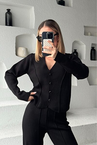 Cemre Life Set de tricotaje moderne pentru femei - Top cu nasturi cusute și pantaloni cu picioare evazate